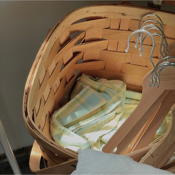 Meet your Posher, Channing - Picture 10 of 16